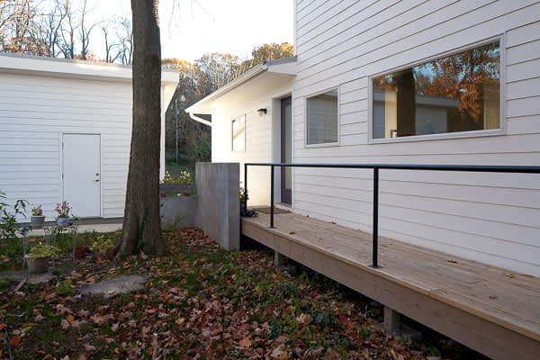 Bill Penner Architect House Gambier, OH elevated wood walk